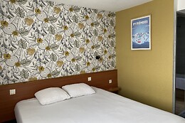 Ostal Hôtel Pau Université