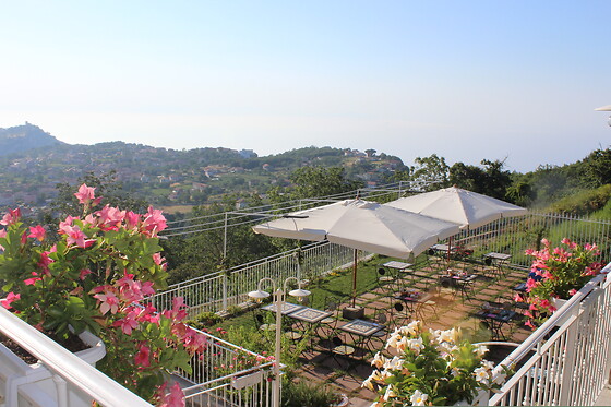 Panariello Palace - photo 1