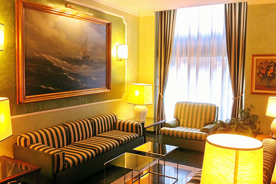 Hotel Flora - photo 1