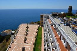 HOTEL SALOBREÑA SUITES