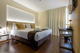 IN GOLD HOTEL & SPA****
