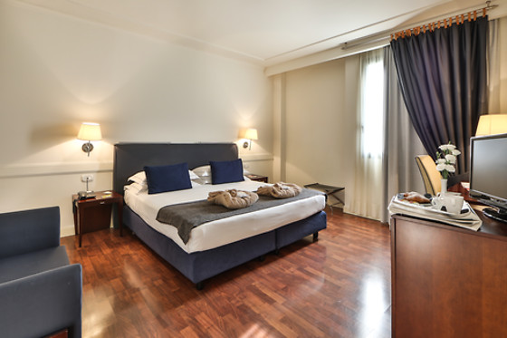Hotel Parma e congressi - photo 1
