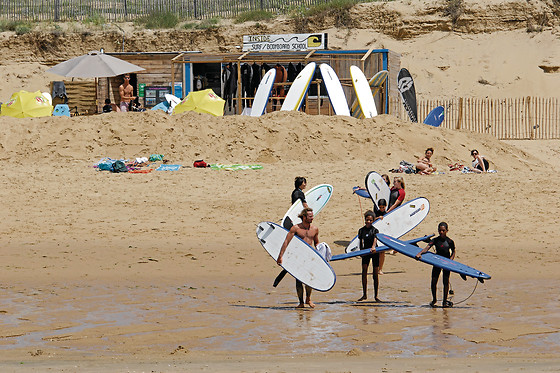 Inside Surf School - photo 6