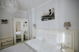 Cherie Hotel Boutique & Restaurant