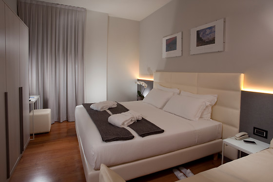 Hotel Ascot - photo 14