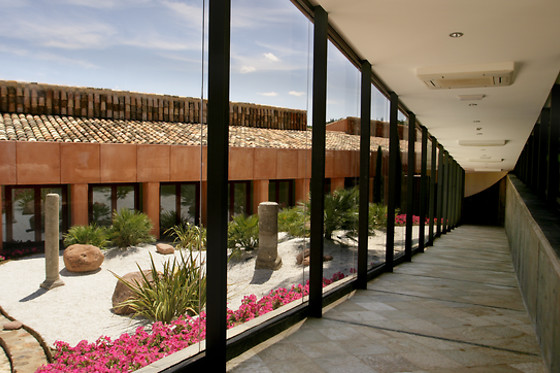HOTEL CIGARRAL EL BOSQUE - photo 2