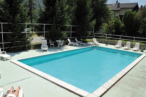 Hotel Dujany - photo 0