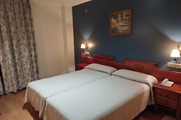 HOTEL EL CASTILLO